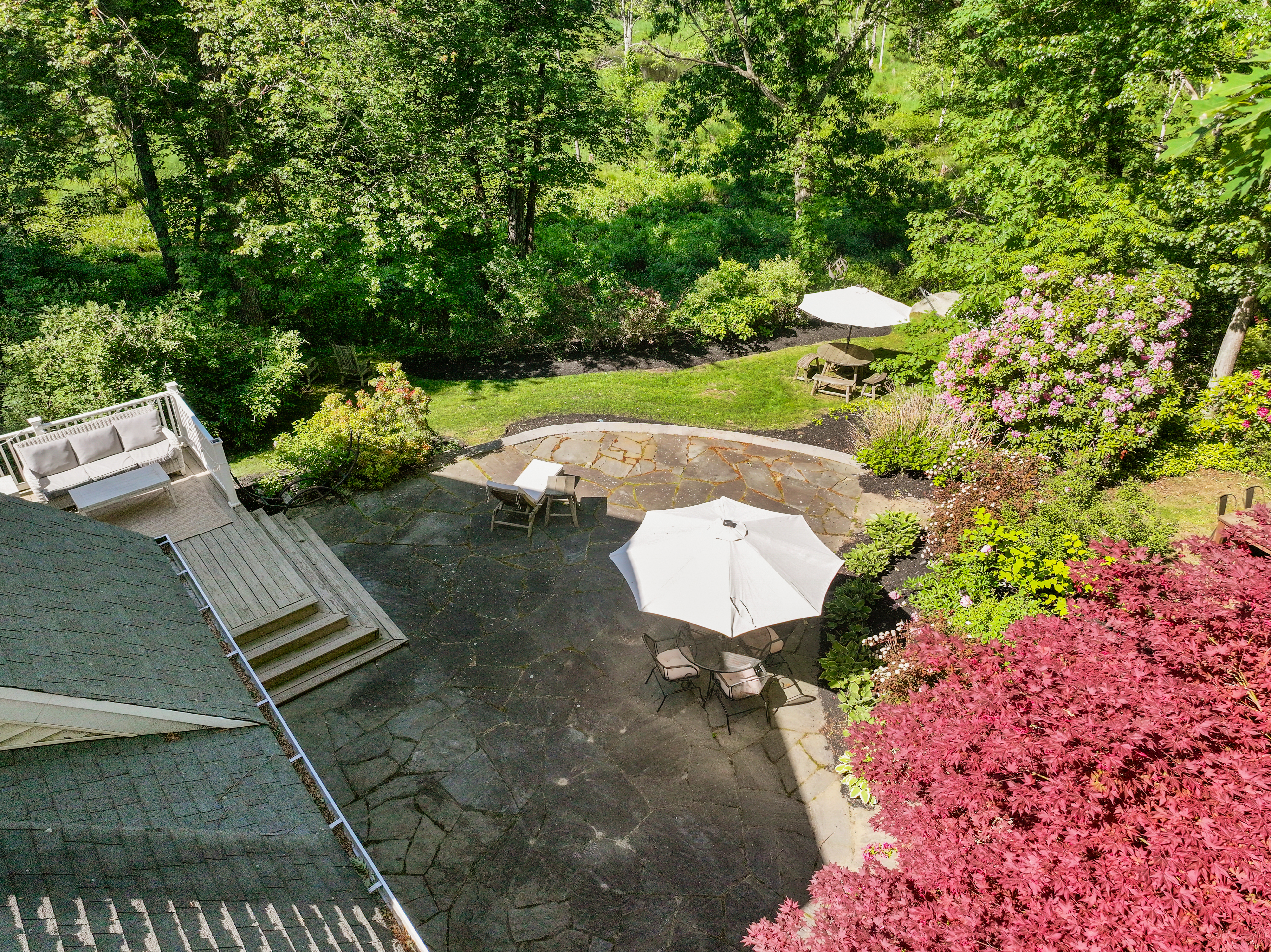  18 Wood Street, Southborough, MA, 01772 - 物件實景
