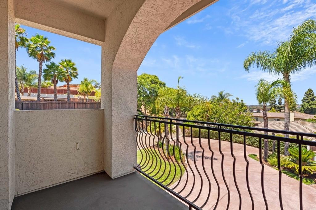 Chula Vista, California, 91910, United States, 5 Bedrooms Bedrooms, ,6 BathroomsBathrooms,Residential,For Sale,1996956