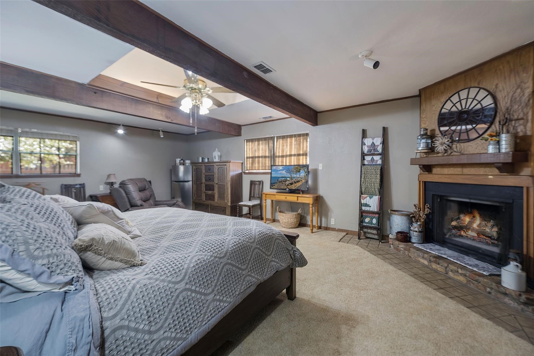 Quitman, Texas, 75783, United States, 5 Bedrooms Bedrooms, ,2 BathroomsBathrooms,Residential,For Sale,1723436