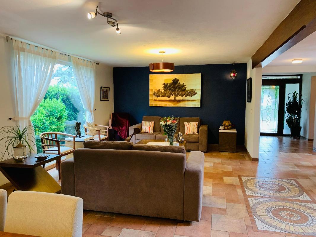 Lerma, Estado de México, 52005, Mexico, 4 Bedrooms Bedrooms, ,4 BathroomsBathrooms,Residential,For Sale,1918511