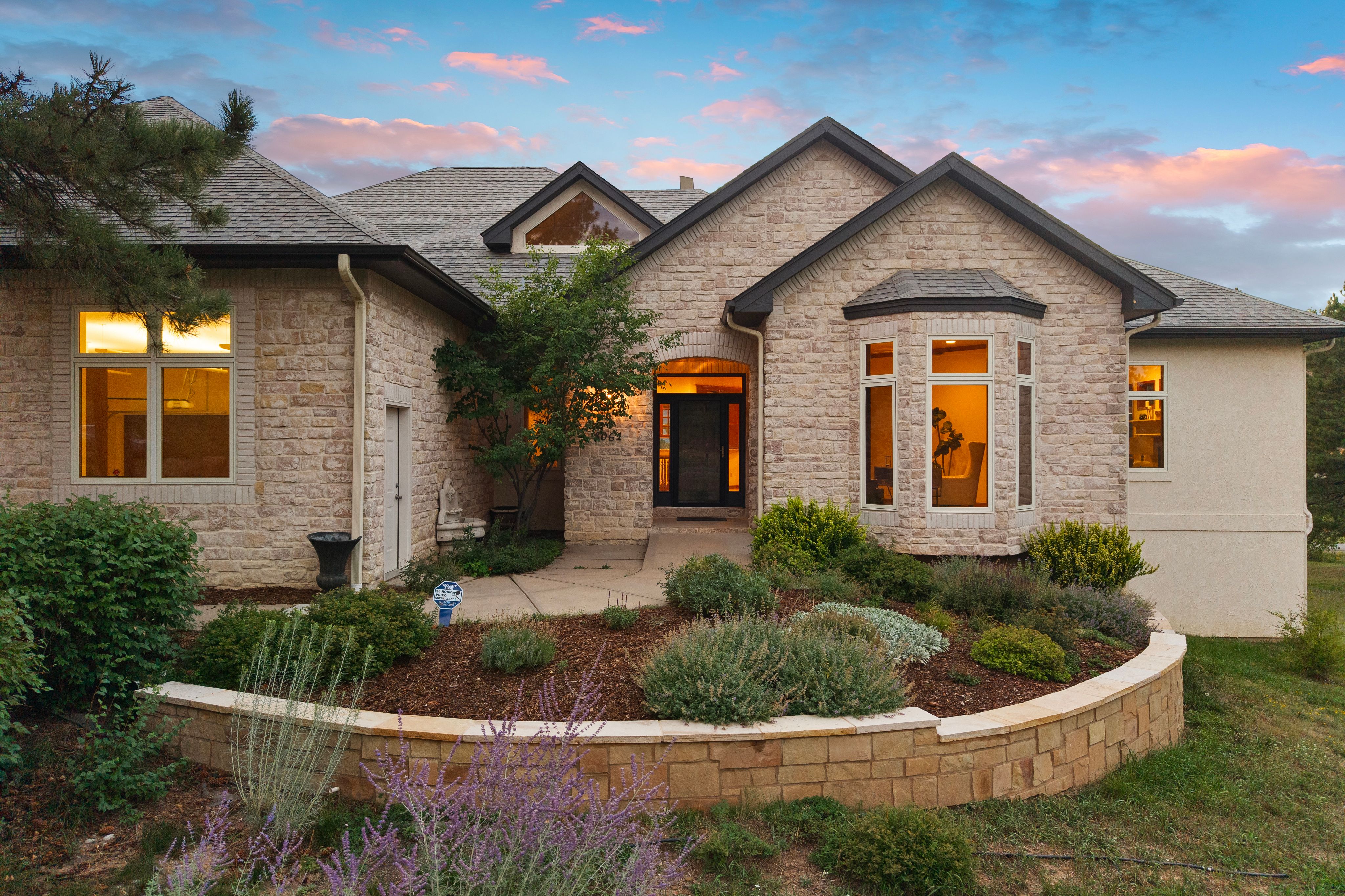  Set on over 4 acres in Perry Park East - 物件實景
