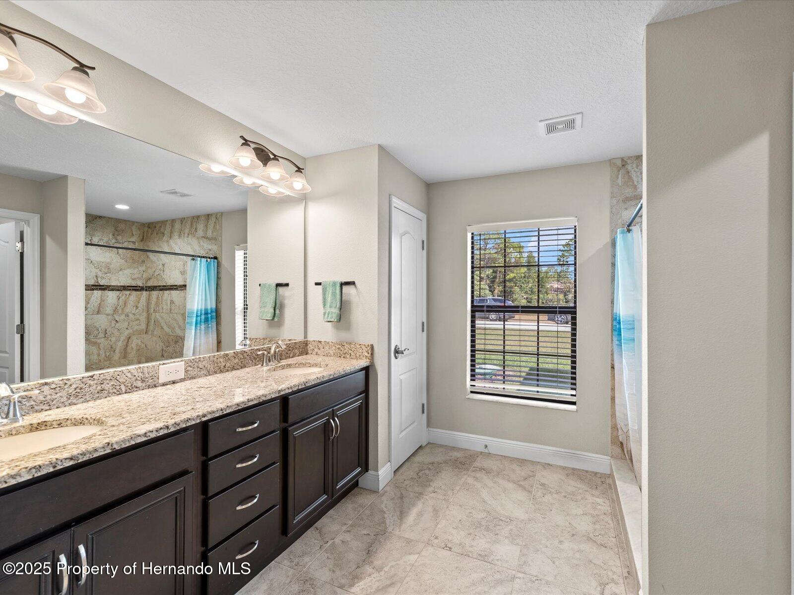 Spring Hill, Florida, 34613, United States, 3 Bedrooms Bedrooms, ,2 BathroomsBathrooms,Residential,For Sale,2011728