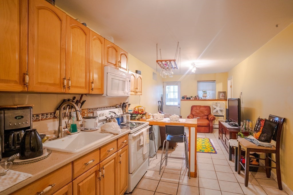 279 Chelsea St Street, Boston, Massachusetts, 02128, United States, 9 Bedrooms Bedrooms, ,3 BathroomsBathrooms,Residential,For Sale,279 Chelsea St Street,1009845