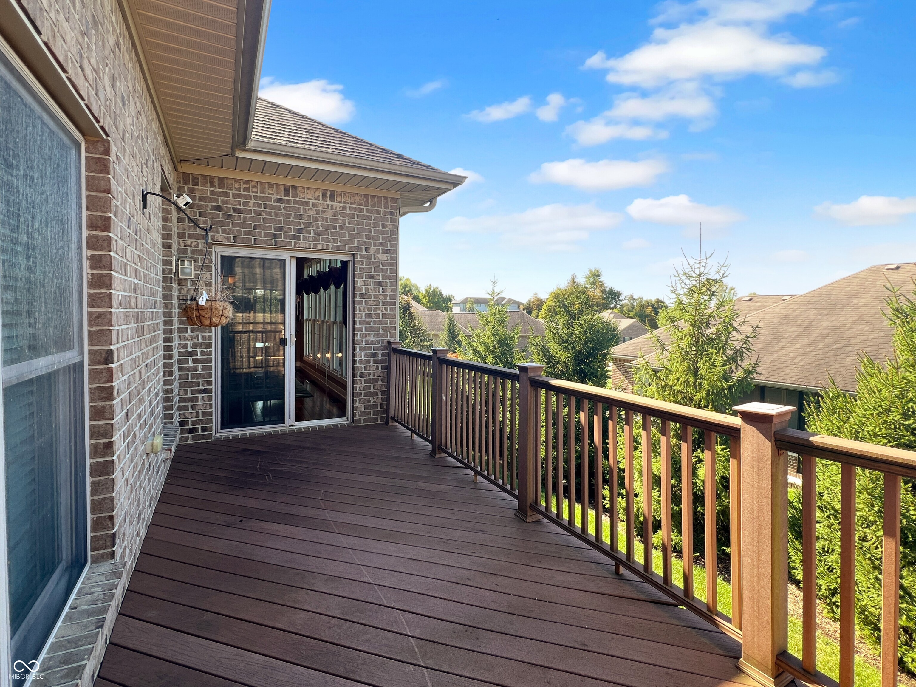 Columbus, Indiana, 47201, United States, 3 Bedrooms Bedrooms, ,3 BathroomsBathrooms,Residential,For Sale,1977125