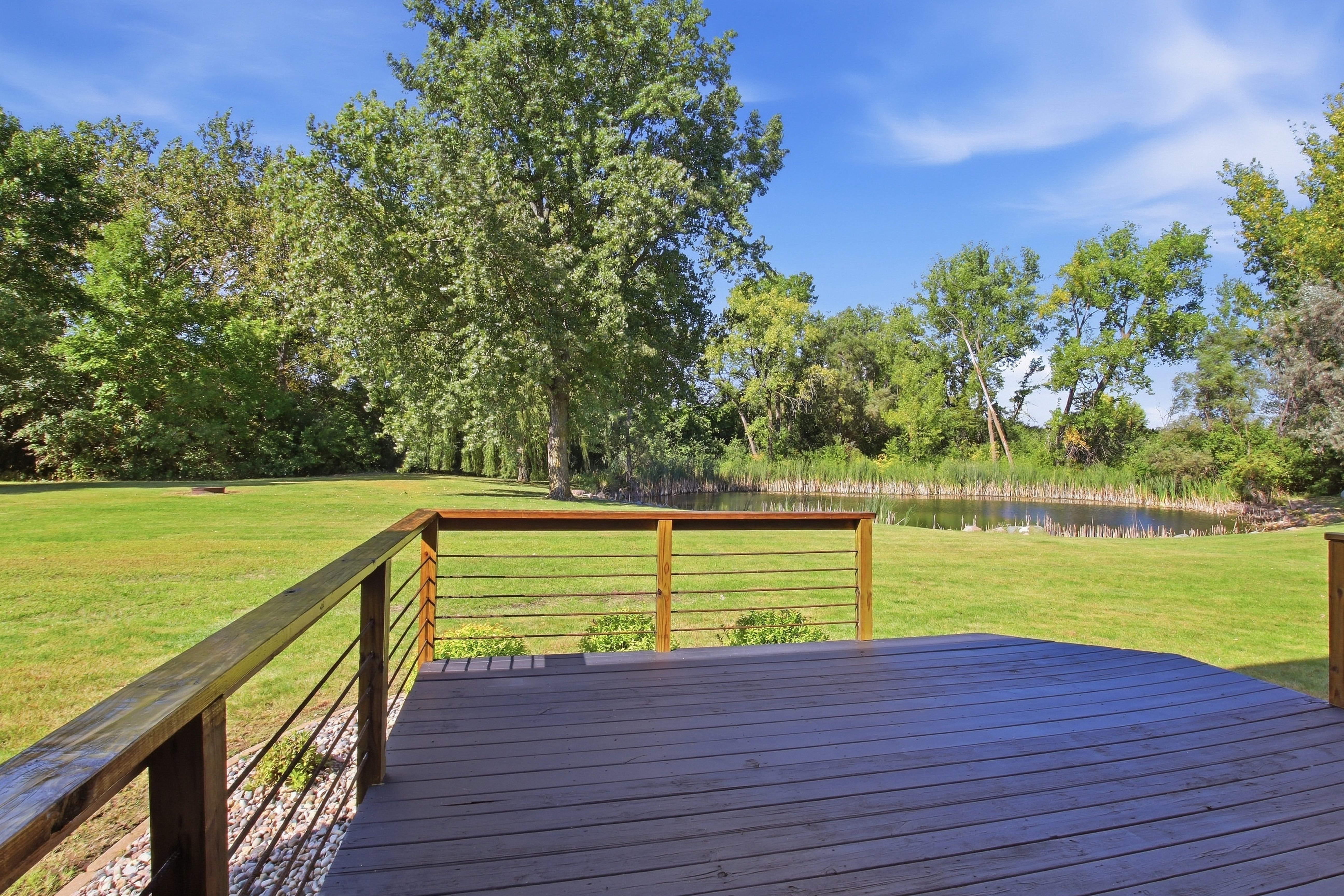  Spacious Five-Bedroom Home on One Acre in Montevideo - 物件實景