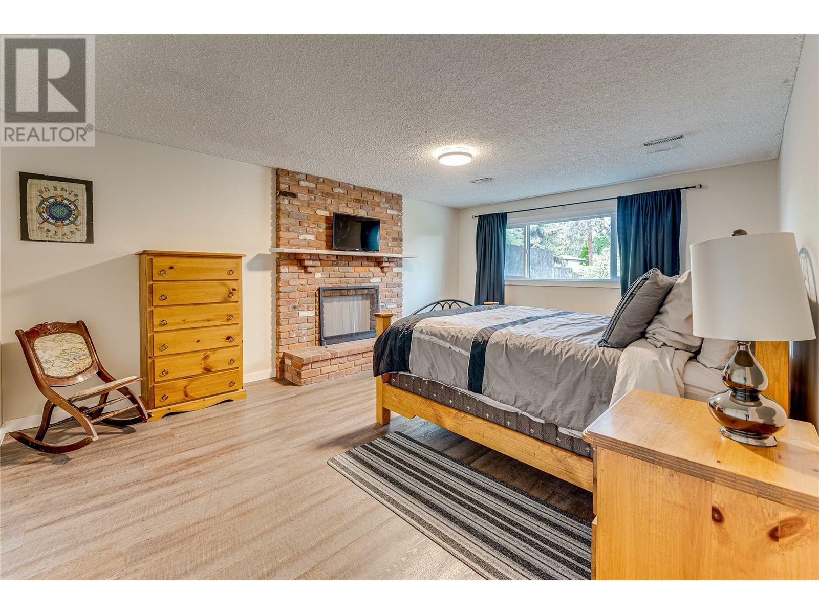 VERNON, British Columbia, V1T 7S4, CA, 4 Bedrooms Bedrooms, ,2 BathroomsBathrooms,Residential,For Sale,1837280