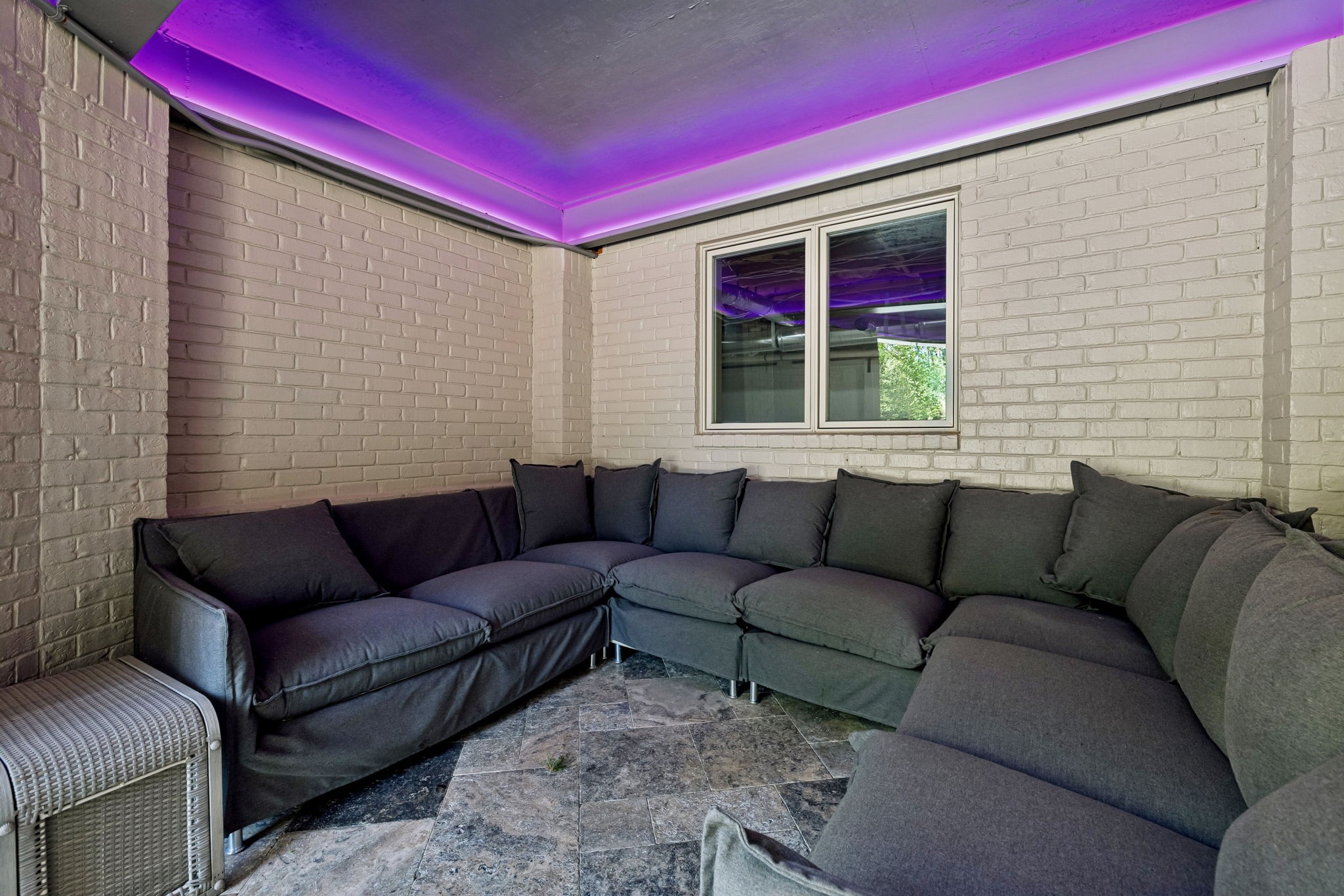  827 Maxwell Ct, Nashville, TN, 37220 - 物件實景