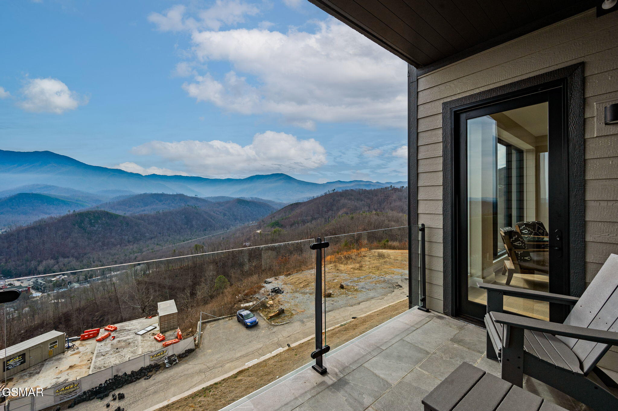Gatlinburg, Tennessee, 37738, United States, 3 Bedrooms Bedrooms, ,4 BathroomsBathrooms,Residential,For Sale,1977552