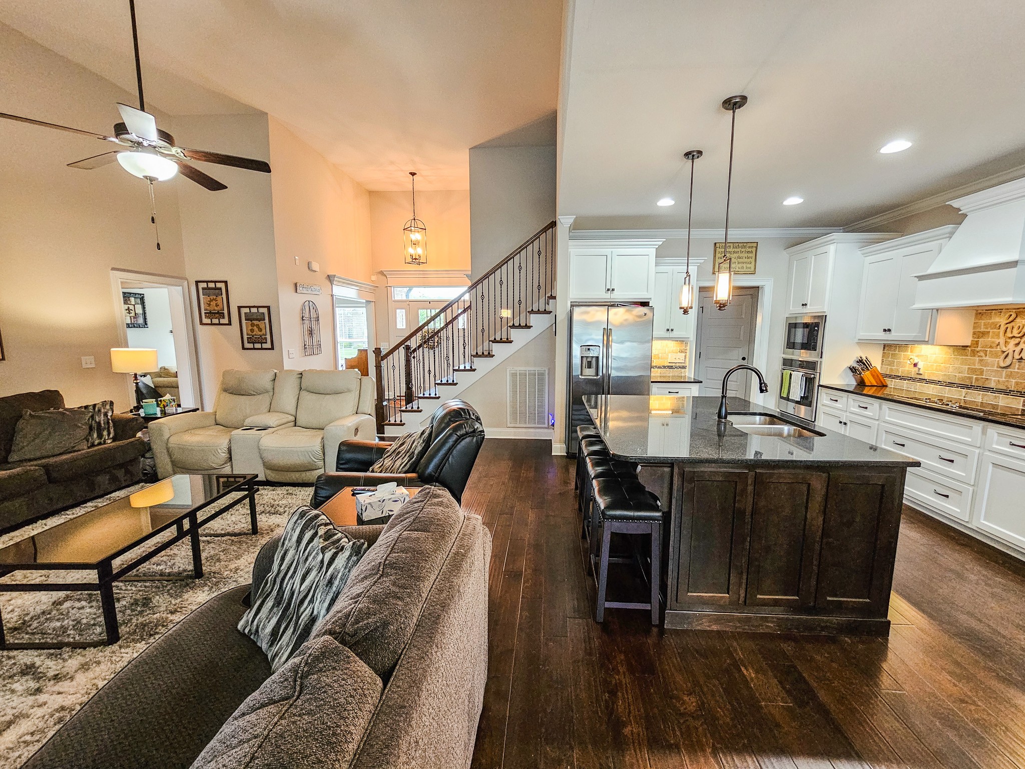 Christiana, Tennessee, 37037, United States, 4 Bedrooms Bedrooms, ,3 BathroomsBathrooms,Residential,For Sale,1903723