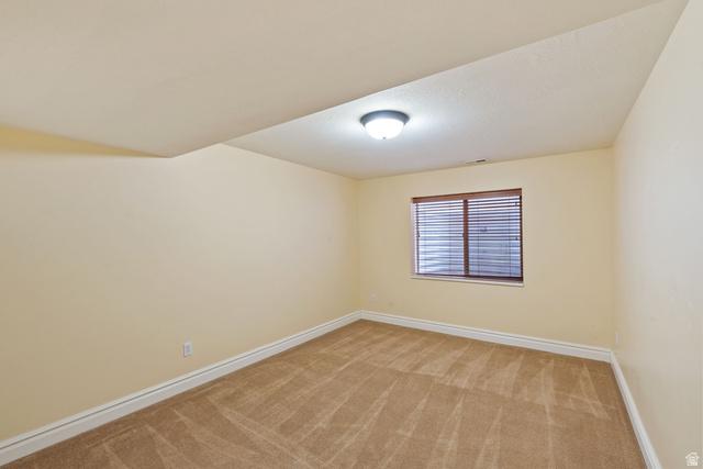 Centerville, Utah, 84014, United States, 6 Bedrooms Bedrooms, ,5 BathroomsBathrooms,Residential,For Sale,2012856