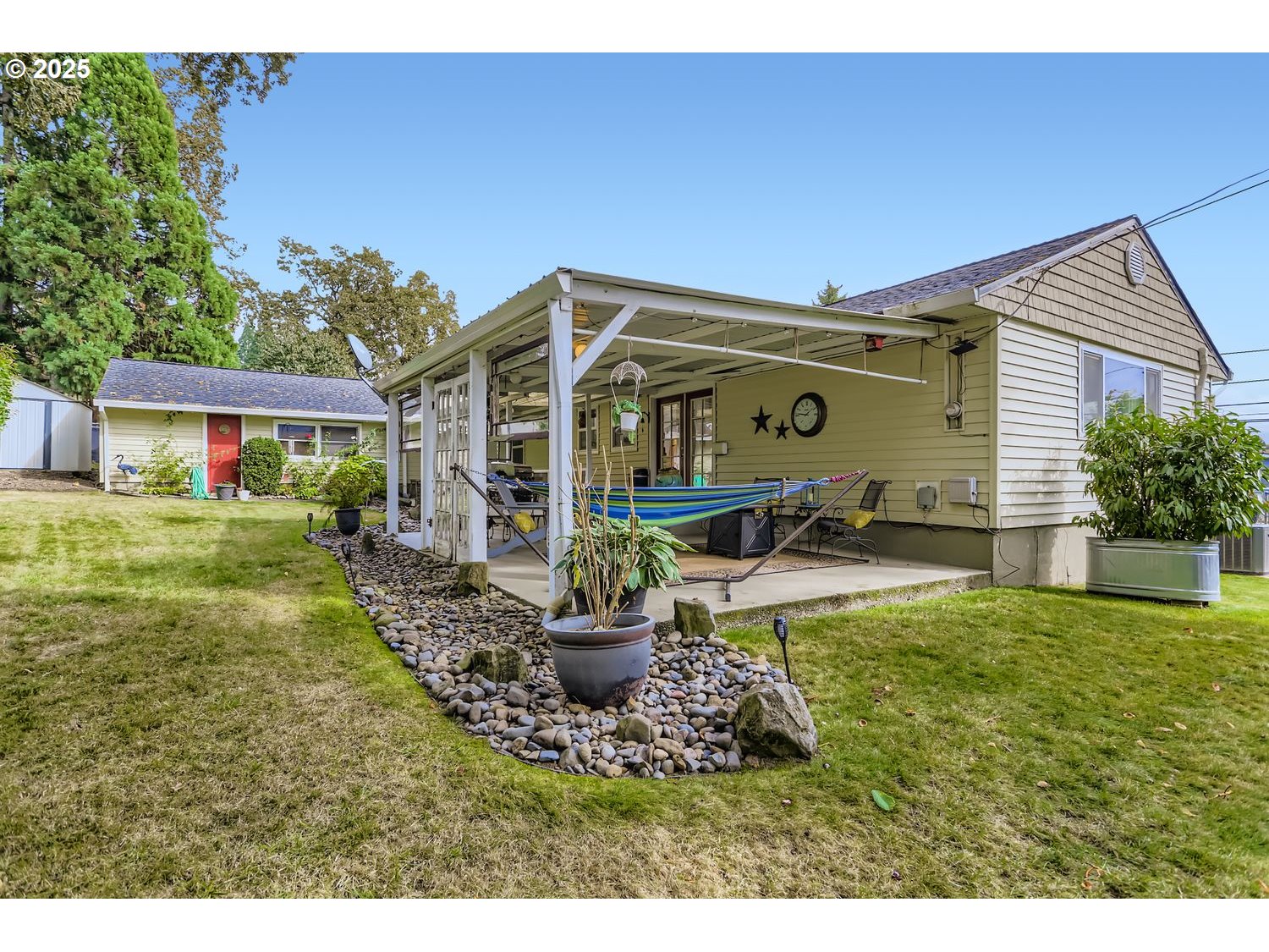 Milwaukie, Oregon, 97267, United States, 4 Bedrooms Bedrooms, ,2 BathroomsBathrooms,Residential,For Sale,2000093