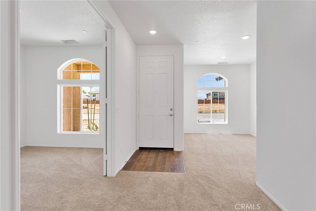 Victorville, California, 92395, United States, 3 Bedrooms Bedrooms, ,3 BathroomsBathrooms,Residential,For Sale,1865172