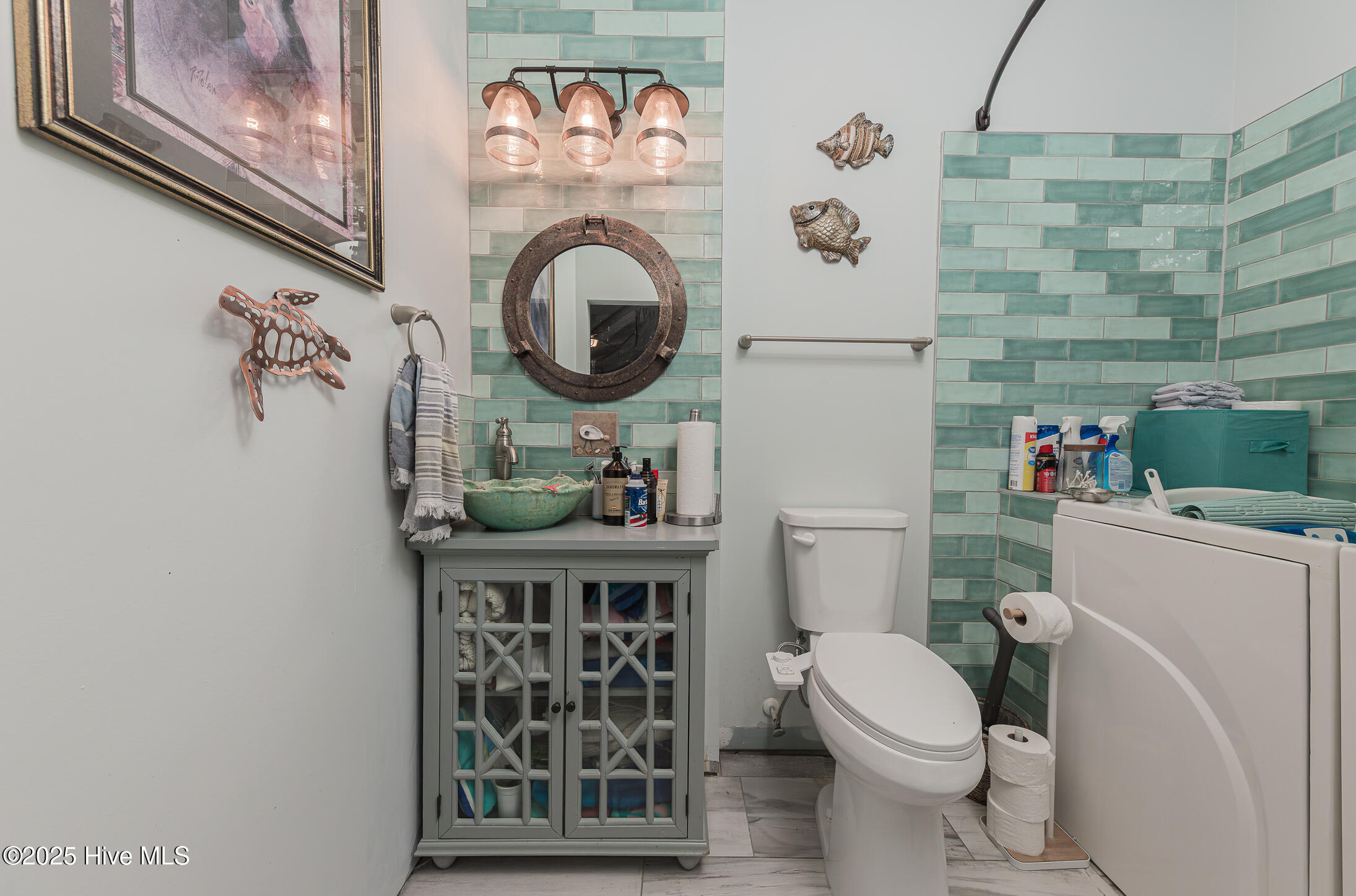 Hubert, North Carolina, 28539, United States, 4 Bedrooms Bedrooms, ,3 BathroomsBathrooms,Residential,For Sale,1974043