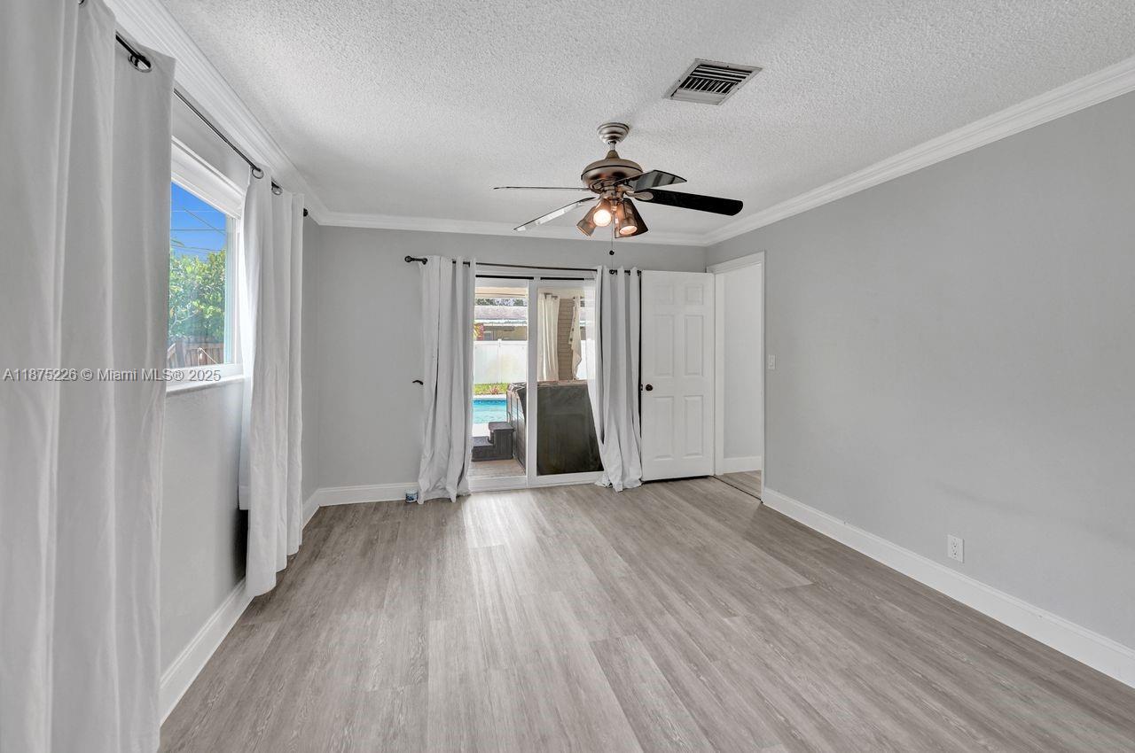 Cooper City, Florida, 33328, United States, 5 Bedrooms Bedrooms, ,3 BathroomsBathrooms,Residential,For Sale,1942124