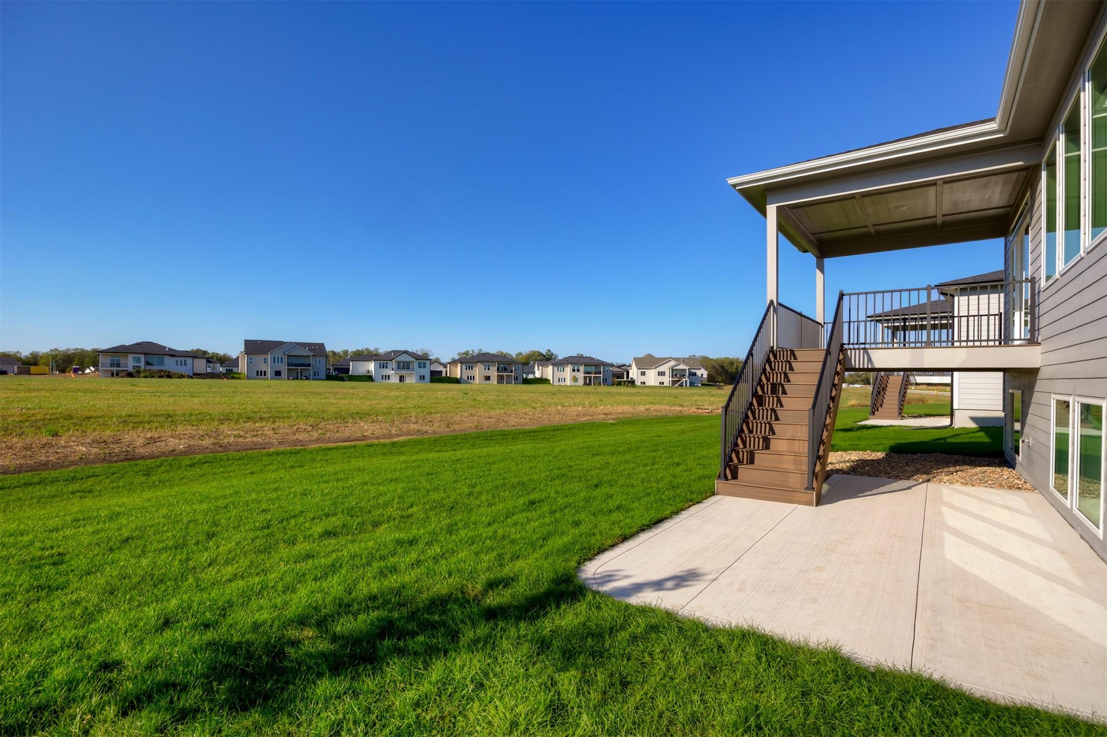 Urbandale, Iowa, 50323, United States, 4 Bedrooms Bedrooms, ,3 BathroomsBathrooms,Residential,For Sale,1975900