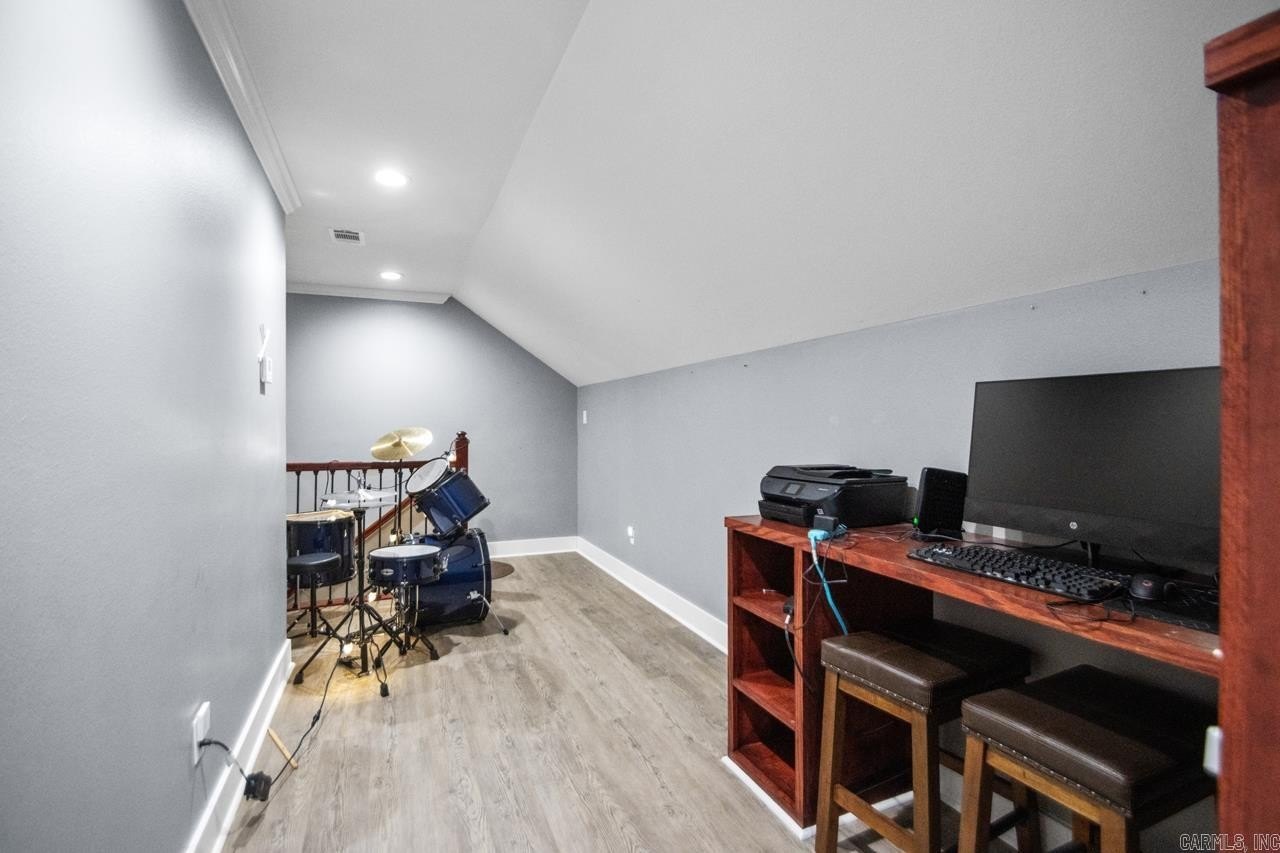 Lonsdale, Arkansas, 72087, United States, 4 Bedrooms Bedrooms, ,4 BathroomsBathrooms,Residential,For Sale,1974688