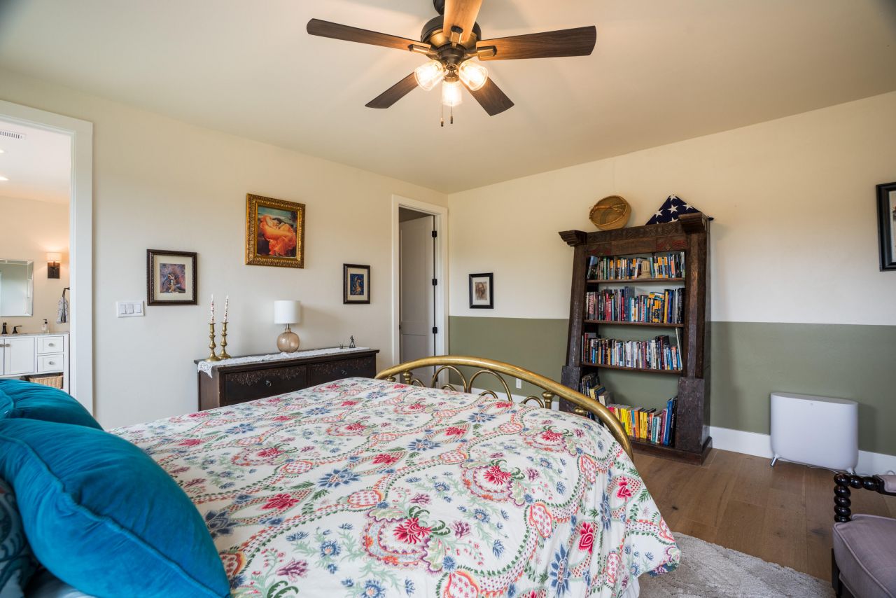 Sandia Park, New Mexico, 87047, United States, 4 Bedrooms Bedrooms, ,4 BathroomsBathrooms,Residential,For Sale,1903649