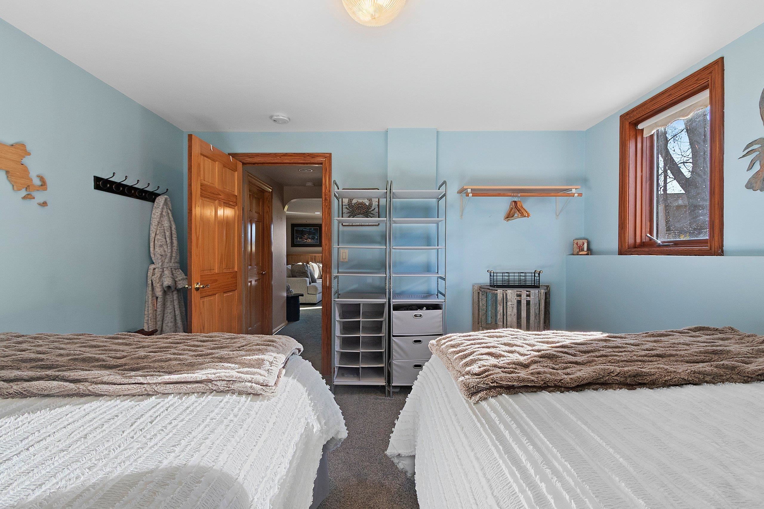 GREEN BAY, Wisconsin, 54311, United States, 4 Bedrooms Bedrooms, ,4 BathroomsBathrooms,Residential,For Sale,1991050