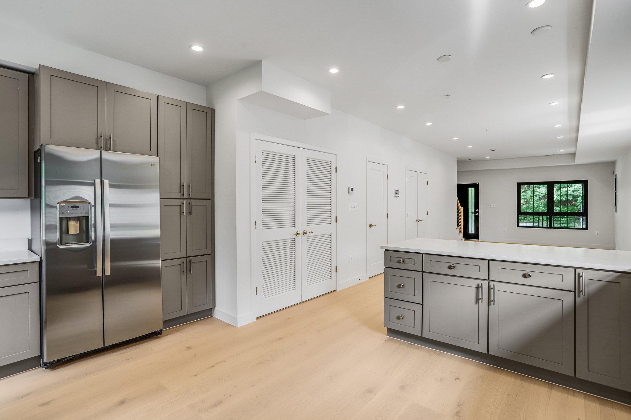  1202 Eastern Avenue NE, Washington, DC, 20019 - 物件實景