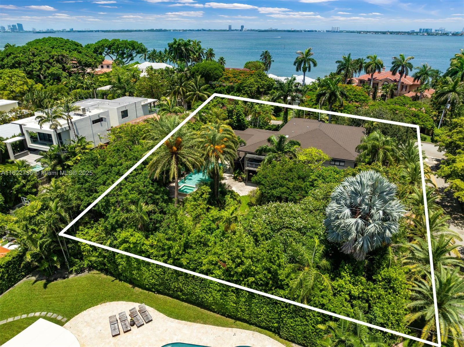 5077 N Bay Rd, Miami Beach, Florida, 33140, United States, 7 Bedrooms Bedrooms, ,7 BathroomsBathrooms,Residential,For Sale,5077 N Bay Rd,1566194