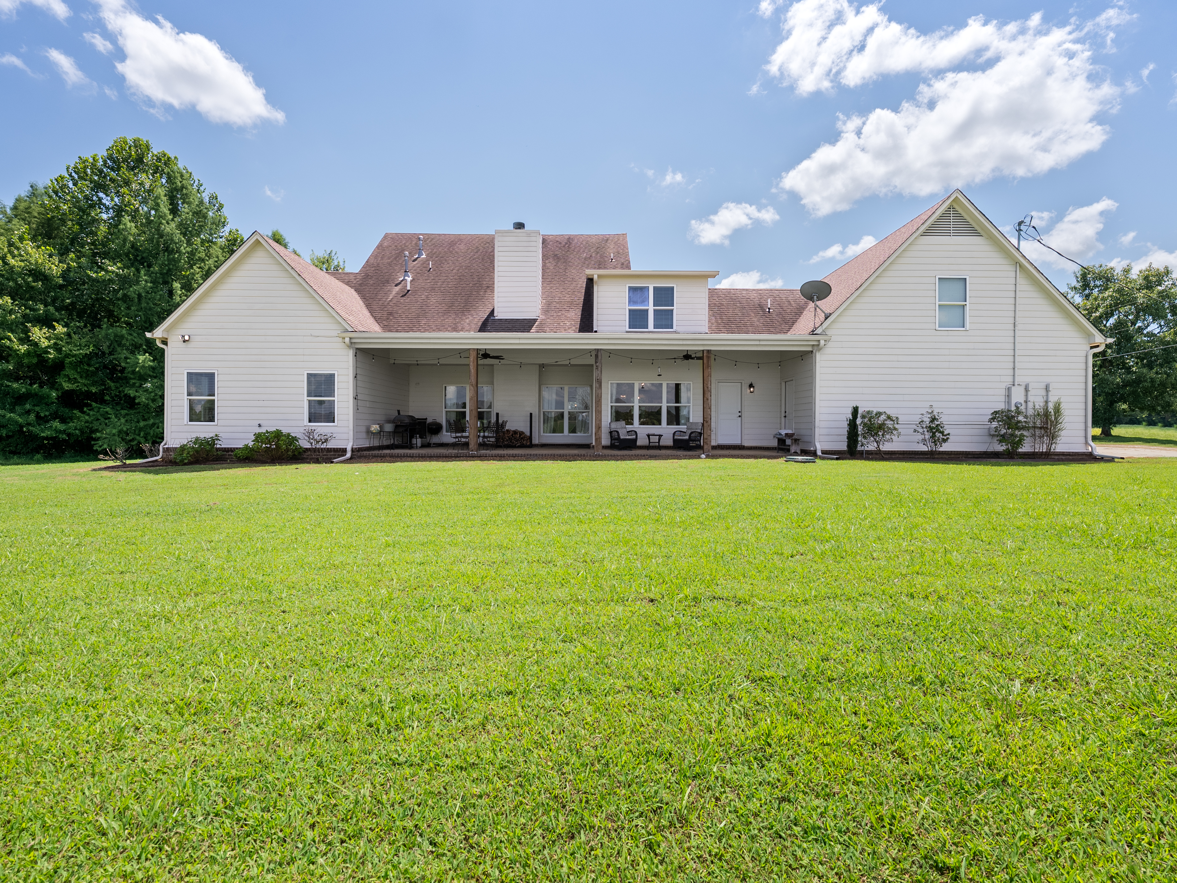  1550 Lakeview Drive, Collierville, TN 38017 - 物件實景