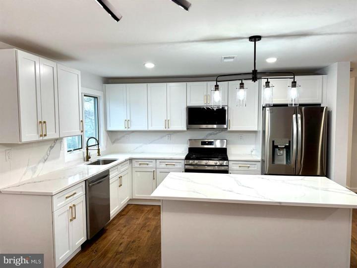 Lawrence, New Jersey, 08648, United States, 4 Bedrooms Bedrooms, ,3 BathroomsBathrooms,Residential,For Sale,1930048