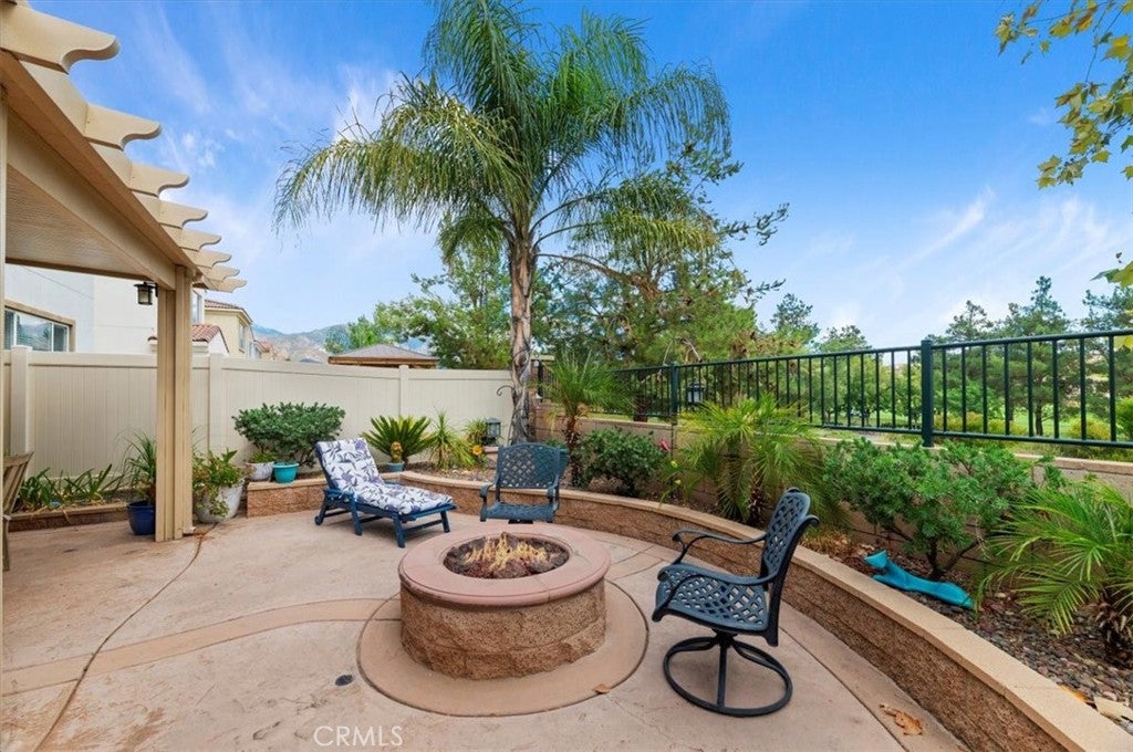 Yucaipa, California, 92399, United States, 3 Bedrooms Bedrooms, ,3 BathroomsBathrooms,Residential,For Sale,1977882