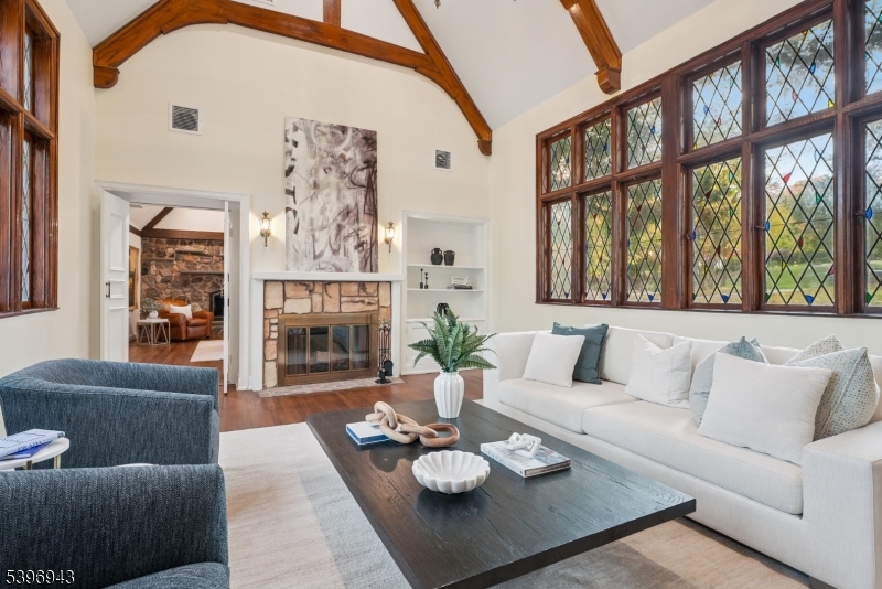 South Orange Village Twp., New Jersey, 07079, United States, 8 Bedrooms Bedrooms, ,7 BathroomsBathrooms,Residential,For Sale,1991818