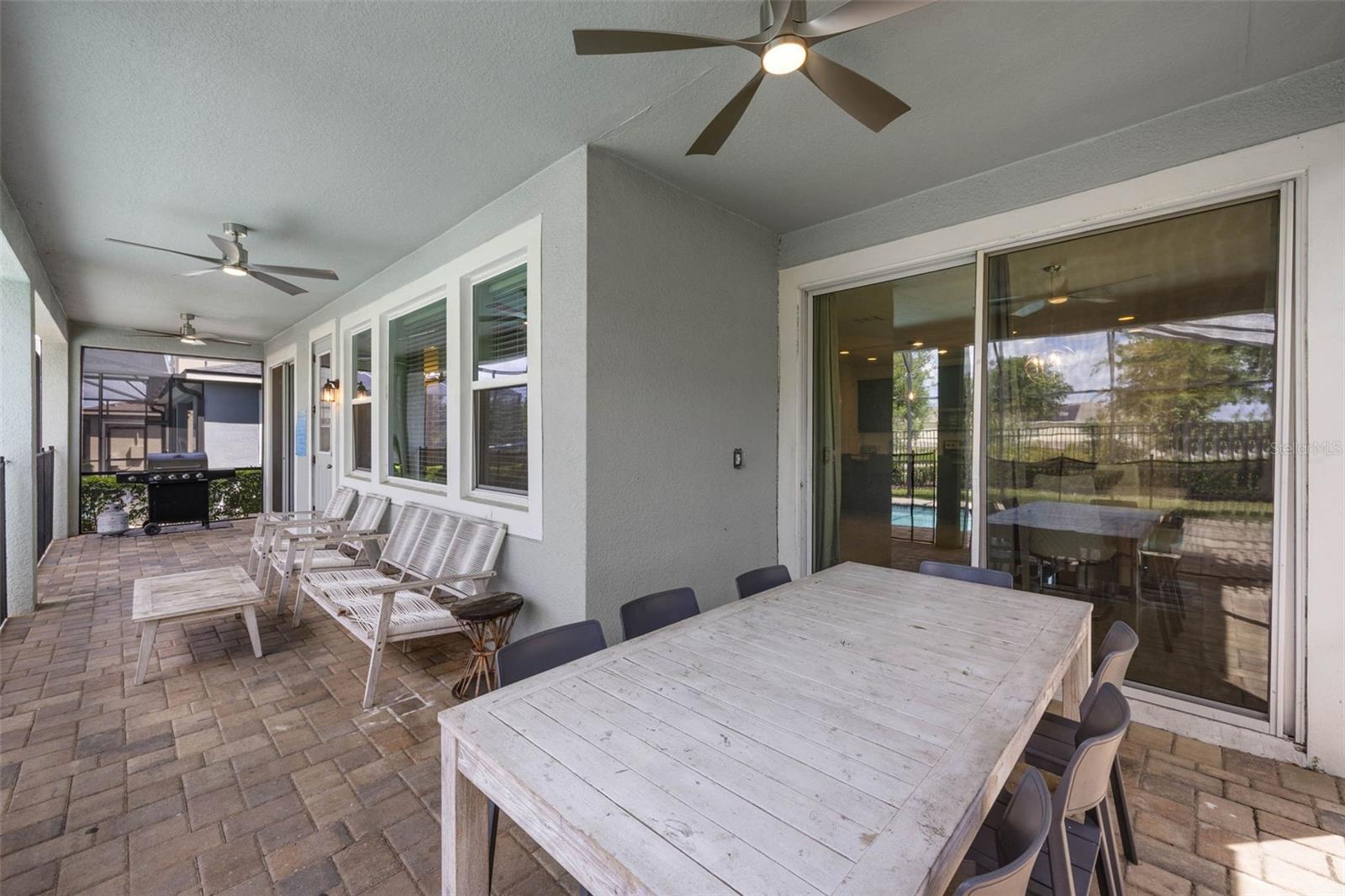 KISSIMMEE, Florida, 34747, United States, 7 Bedrooms Bedrooms, ,6 BathroomsBathrooms,Residential,For Sale,1989938