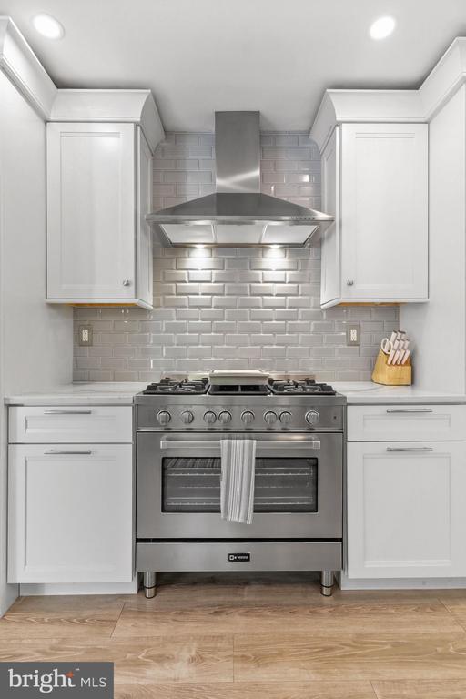 Medford, New Jersey, 08055, United States, 4 Bedrooms Bedrooms, ,3 BathroomsBathrooms,Residential,For Sale,1922039