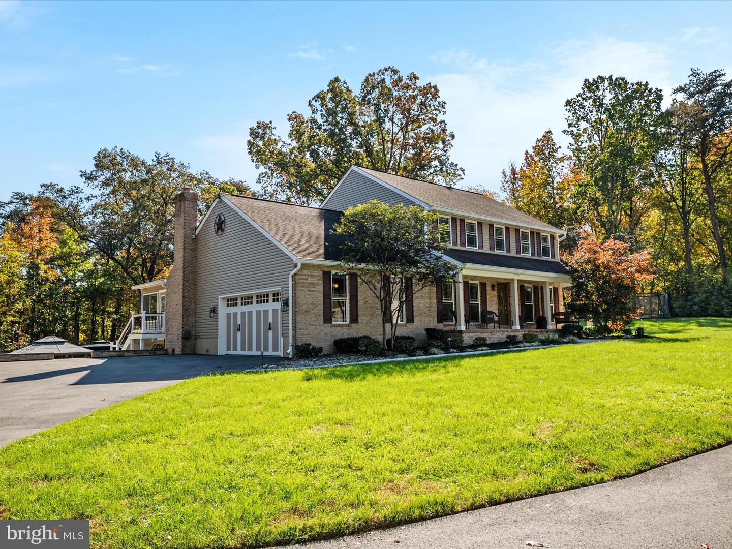 Pasadena, Maryland, 21122, United States, 4 Bedrooms Bedrooms, ,4 BathroomsBathrooms,Residential,For Sale,1989268