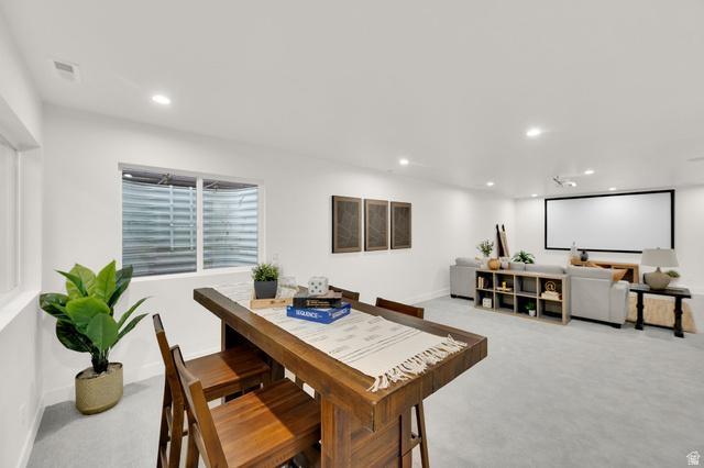 Riverton, Utah, 84065, United States, 7 Bedrooms Bedrooms, ,4 BathroomsBathrooms,Residential,For Sale,1977037