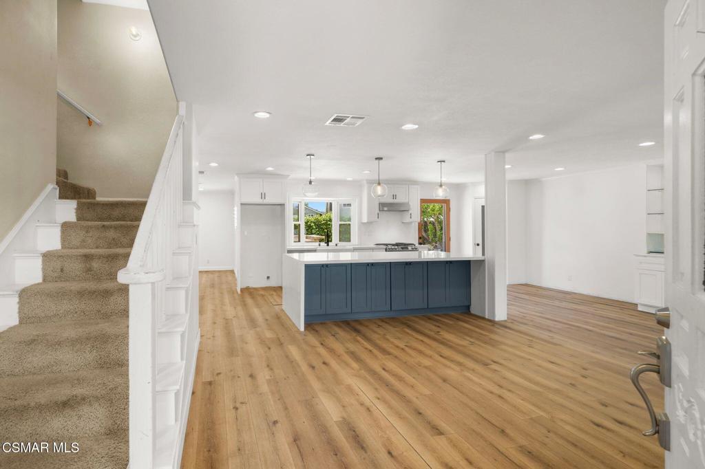 Newbury Park, California, 91320, United States, 5 Bedrooms Bedrooms, ,3 BathroomsBathrooms,Residential,For Sale,1885312