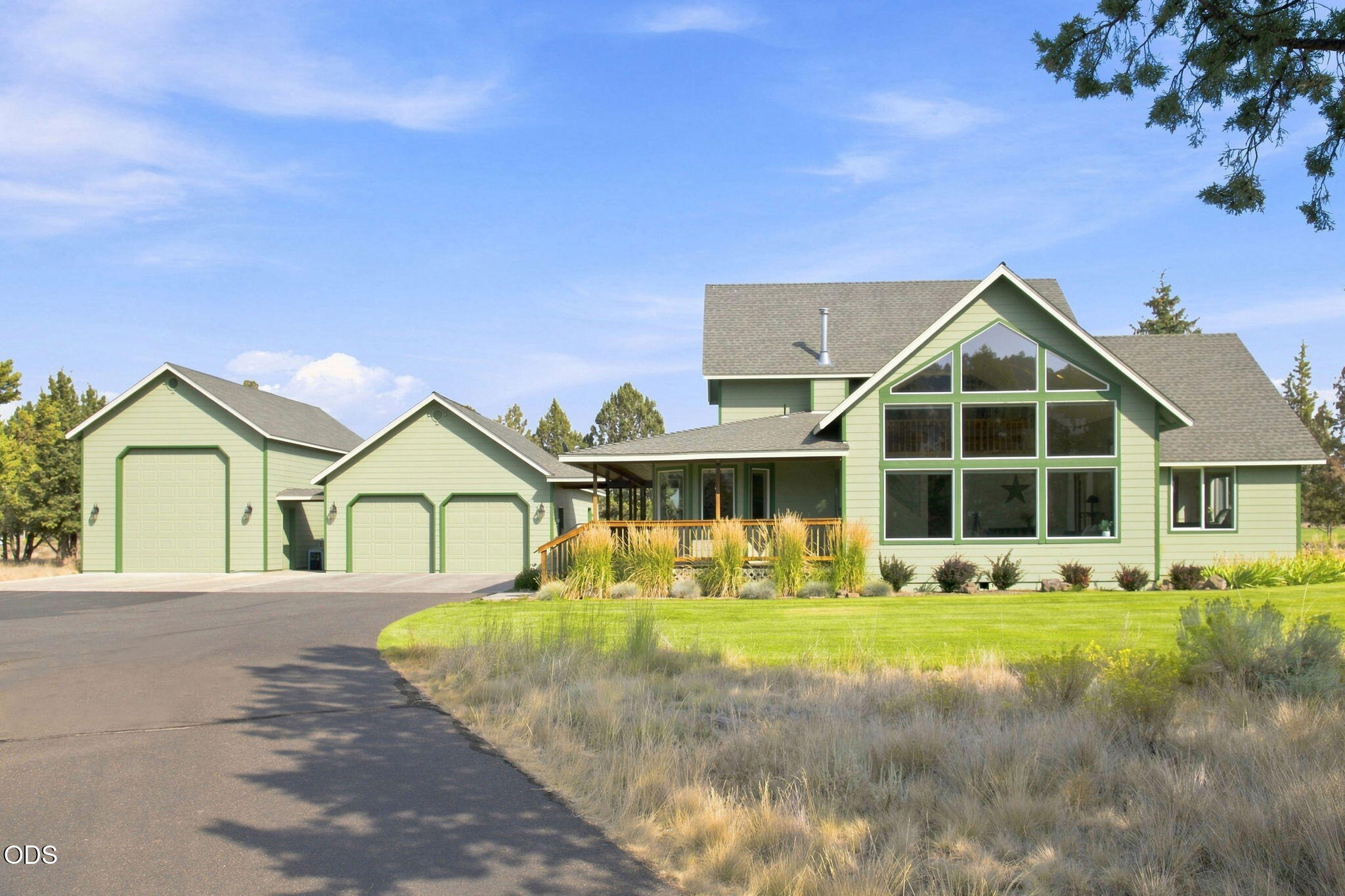 Grubstake Way, Redmond, OR 97756