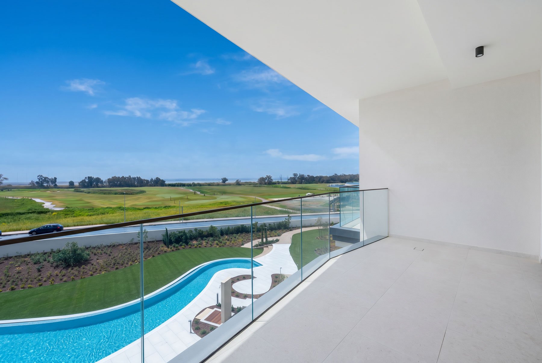  Brand-New 2-Bedroom Apartment with Golf-Course Views in Limassol Greens - 物件實景