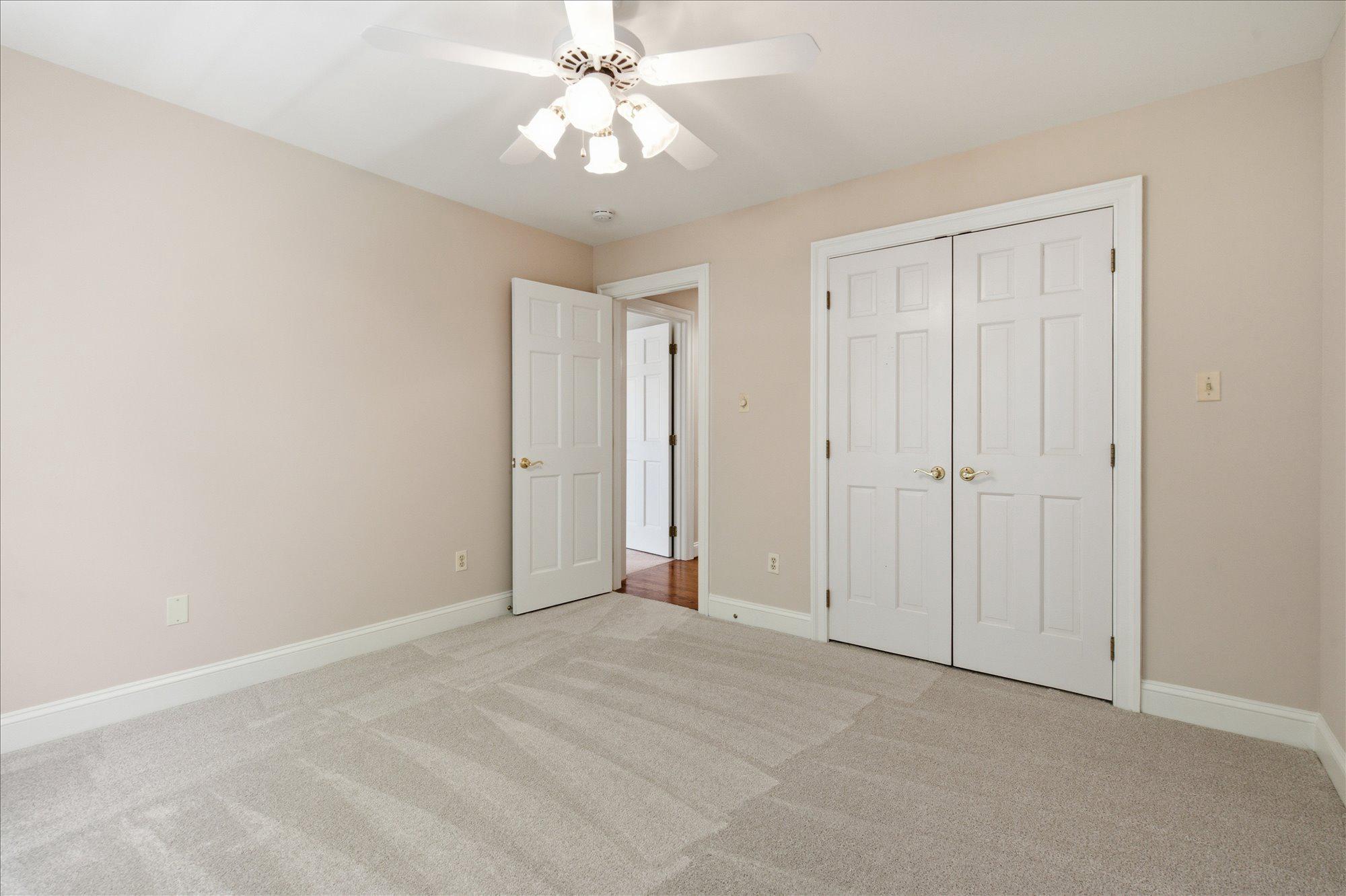  126 Gresham Place, Falls Church, VA, 22046 - 物件實景