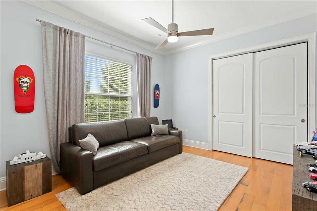 Tampa, Florida, 33618, United States, 4 Bedrooms Bedrooms, ,4 BathroomsBathrooms,Residential,For Sale,1903657