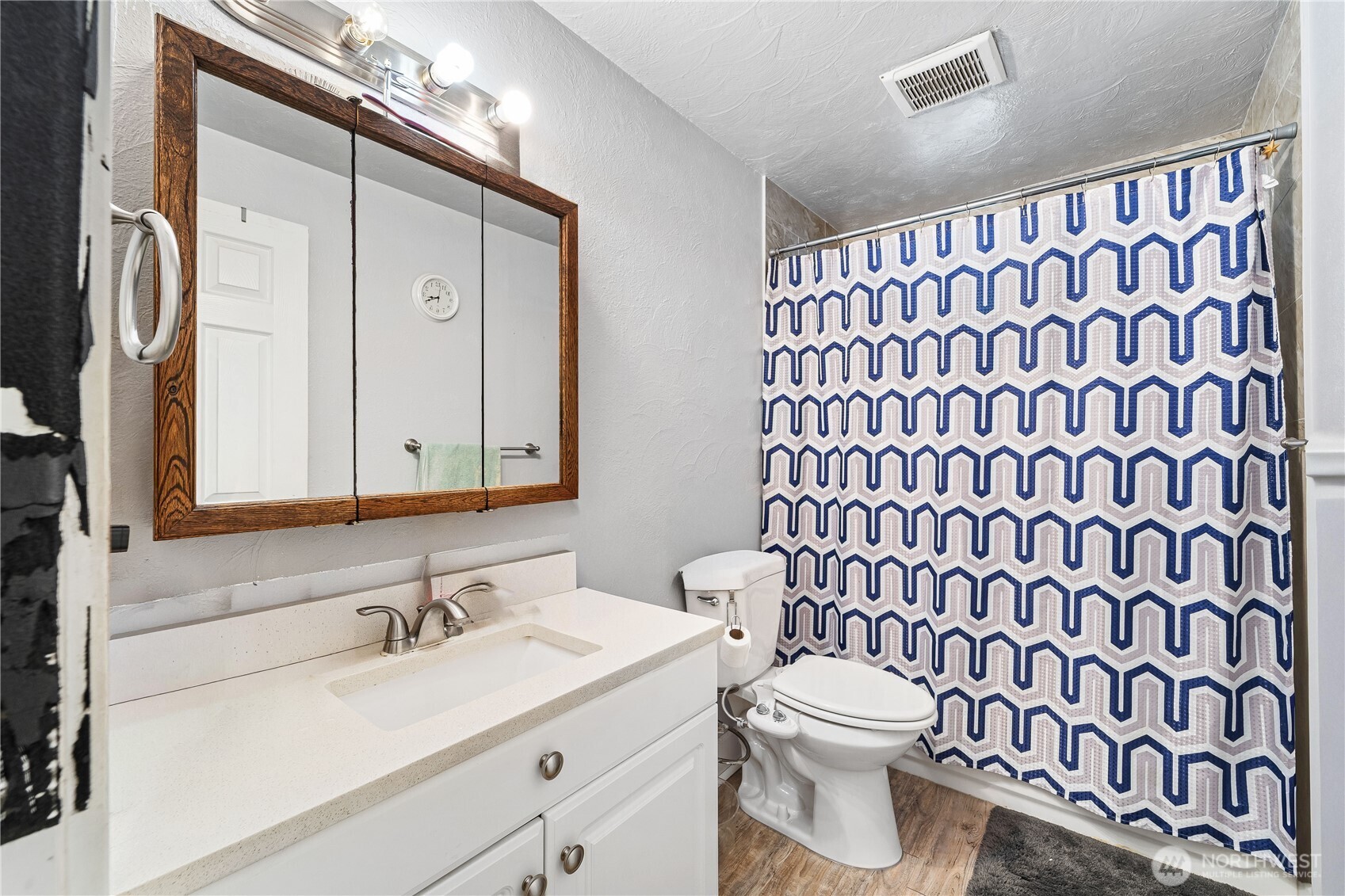 Lake Stevens, Washington, 98258, United States, 3 Bedrooms Bedrooms, ,1 BathroomBathrooms,Residential,For Sale,1981064