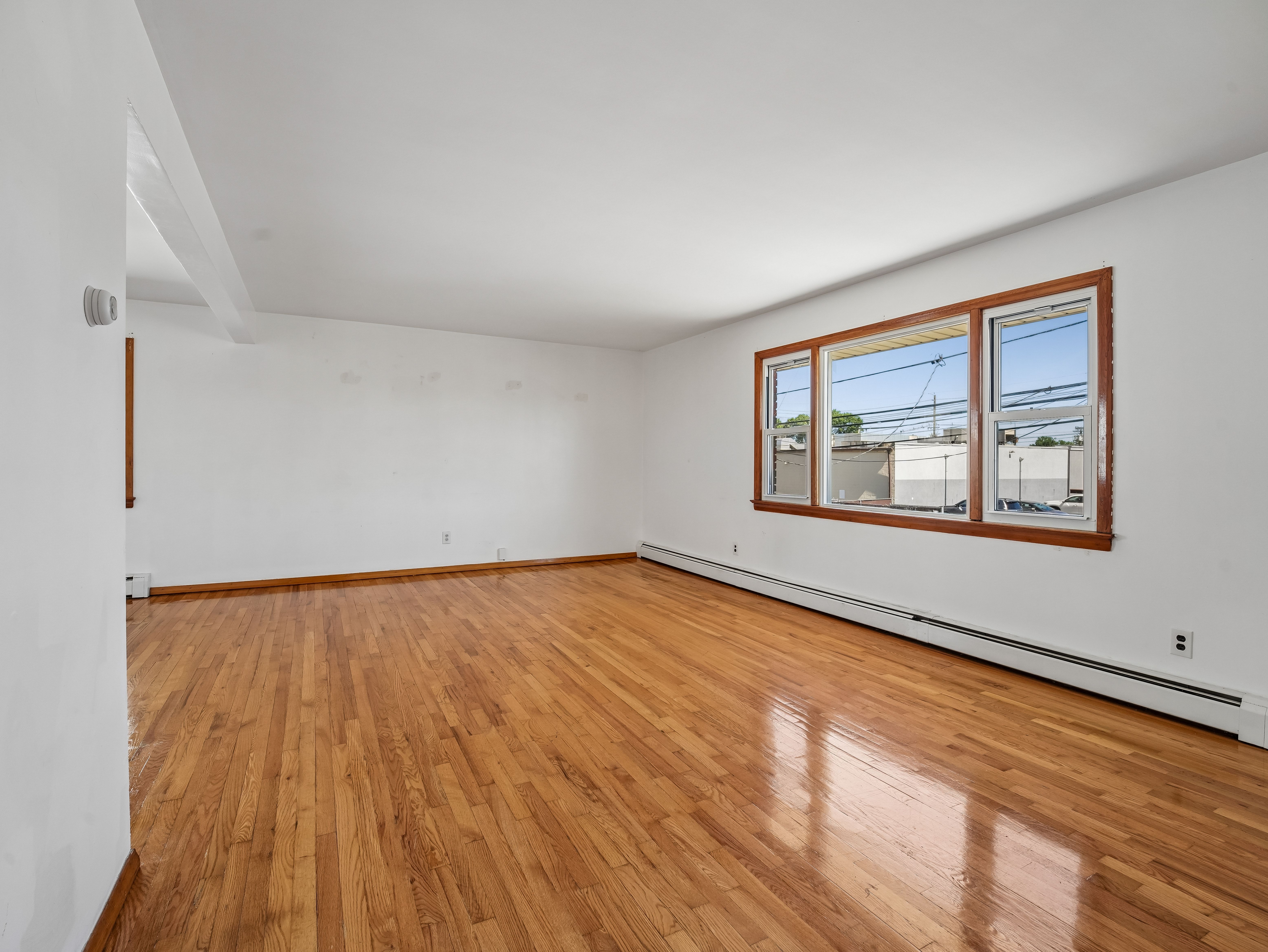  436 Sylvan Street, Saddle Brook, NJ 07663 - 物件實景