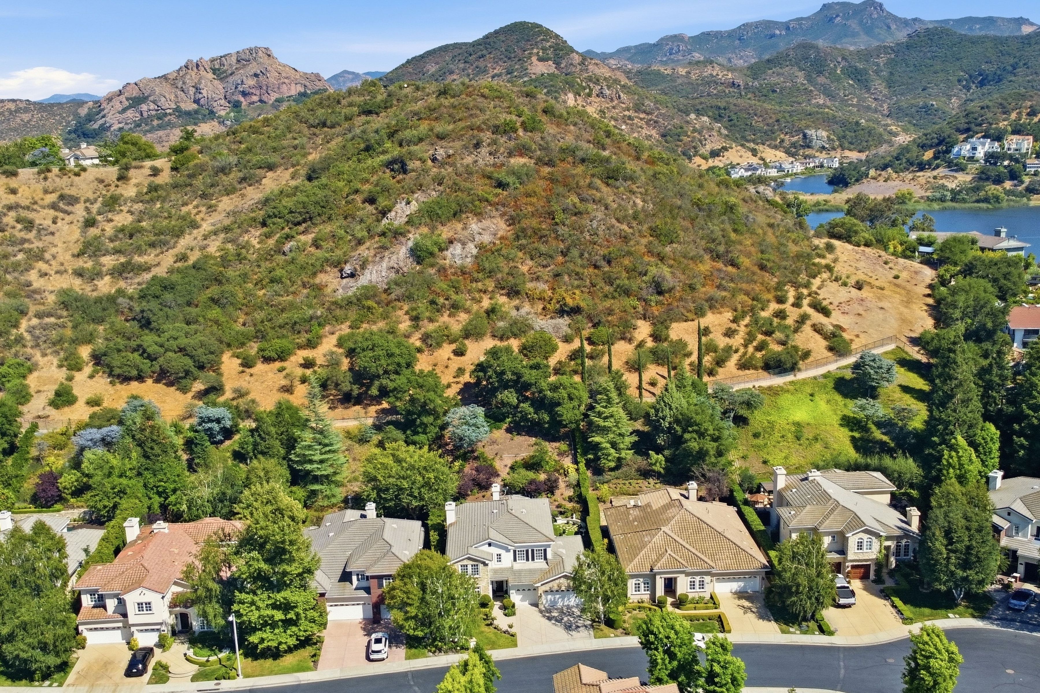  254 Baybrook Court, Lake Sherwood - 物件實景