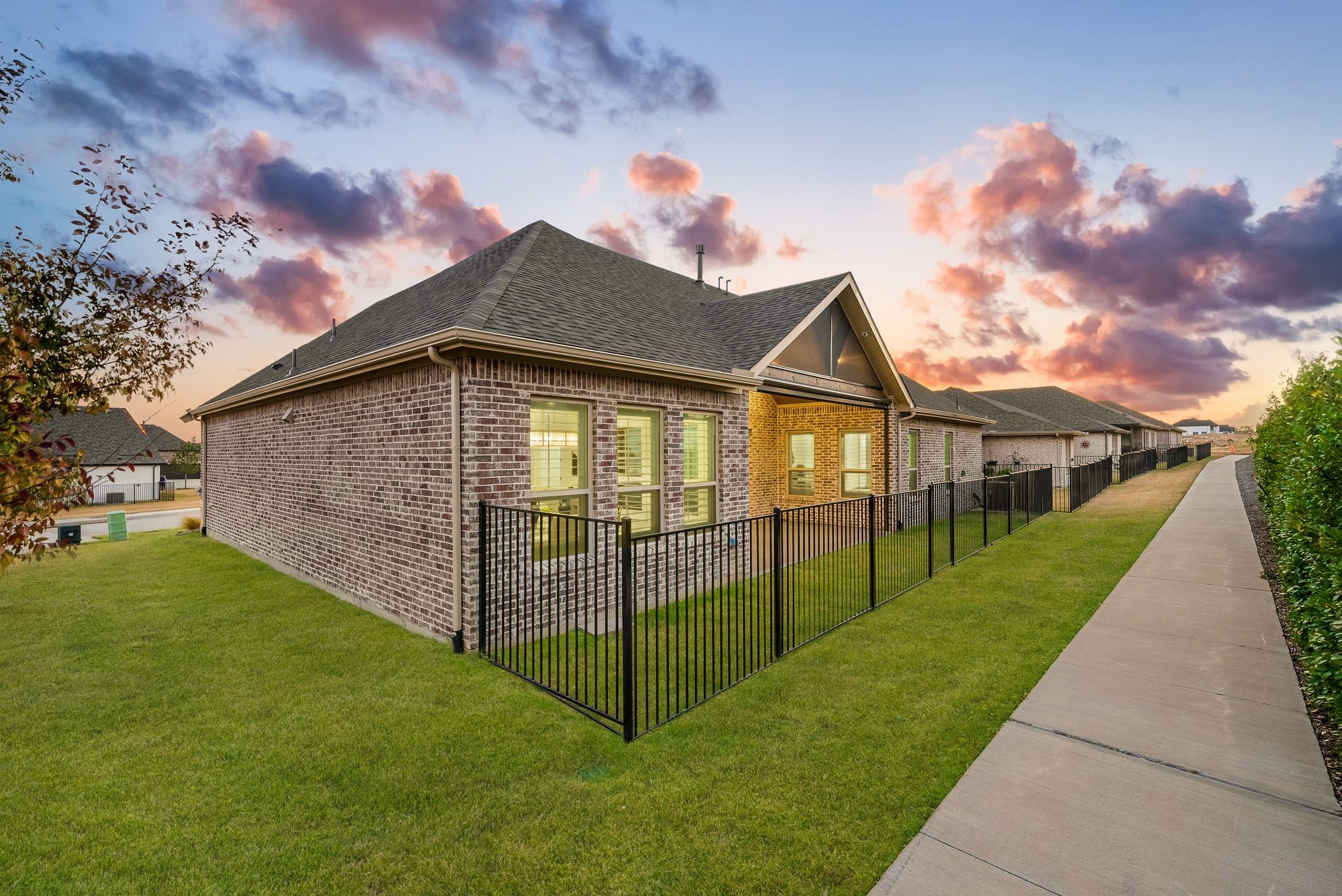 Prosper, Texas, 75078, United States, 2 Bedrooms Bedrooms, ,3 BathroomsBathrooms,Residential,For Sale,1995846