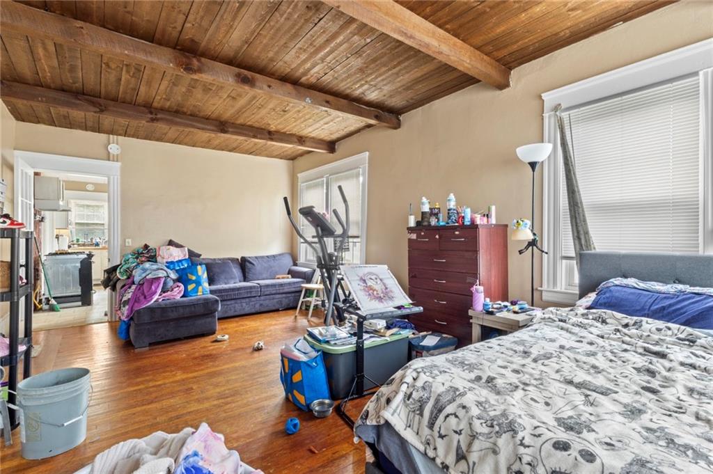 Cranston, Rhode Island, 02920, United States, 4 Bedrooms Bedrooms, ,2 BathroomsBathrooms,Residential,For Sale,2006260