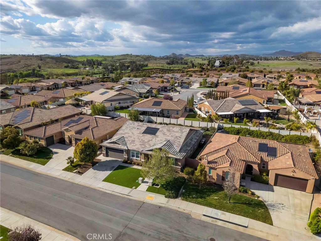 Murrieta, California, 92563, United States, 4 Bedrooms Bedrooms, ,3 BathroomsBathrooms,Residential,For Sale,1893533