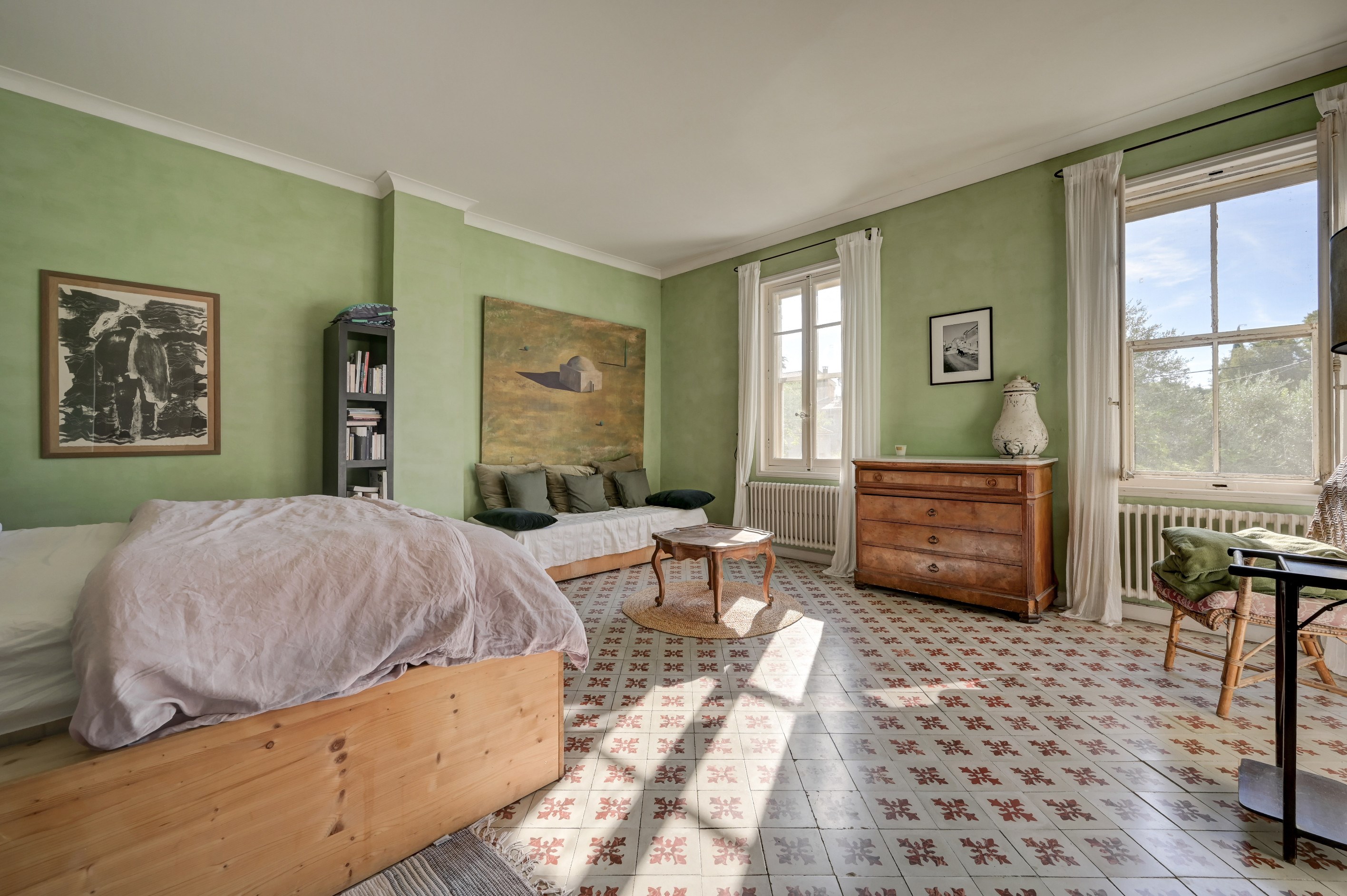  Characterful period house within walking distance of the center of Fontvieille. - 物件實景