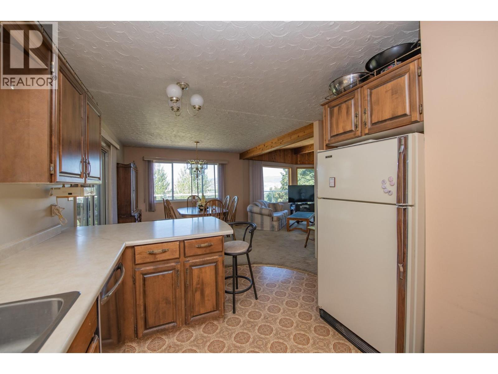 VERNON, British Columbia, V1B 3J4, CA, 2 Bedrooms Bedrooms, ,2 BathroomsBathrooms,Residential,For Sale,1947120