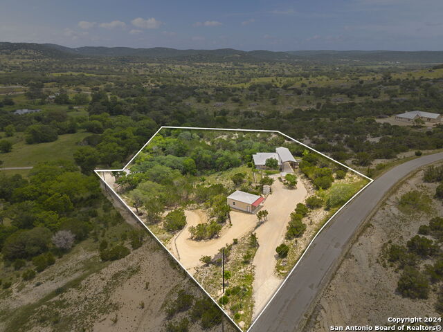 499 SADDLEBACK RIDGE TRL, Bandera, Texas, 78003, United States, 3 Bedrooms Bedrooms, ,3 BathroomsBathrooms,Residential,For Sale,499 SADDLEBACK RIDGE TRL,1618821