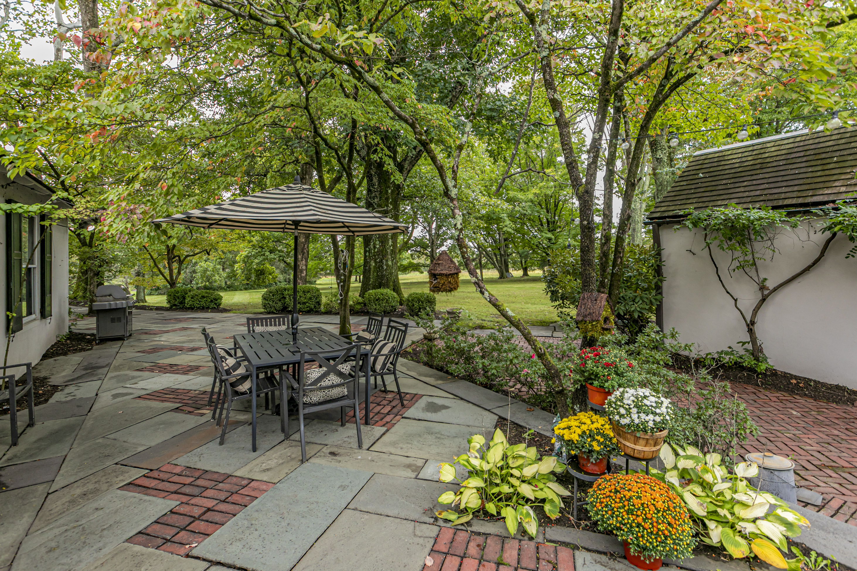  where  english manor romance meets endless possibility - 物件實景