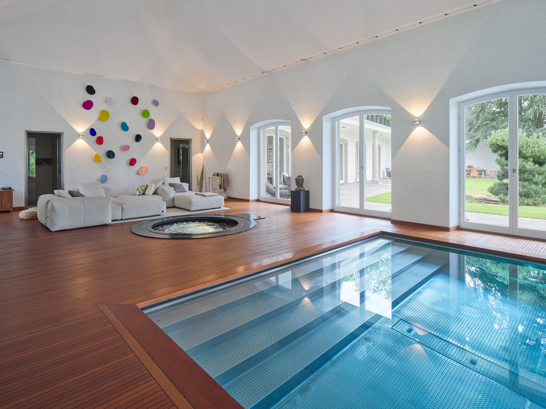  Architecturally Significant Villa Estate with Private Park in a Prime Central - 物件實景