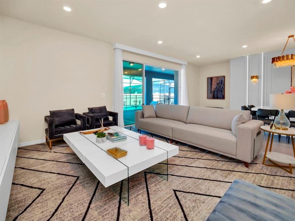 Davenport, Florida, 33897, United States, 10 Bedrooms Bedrooms, ,8 BathroomsBathrooms,Residential,For Sale,1736940