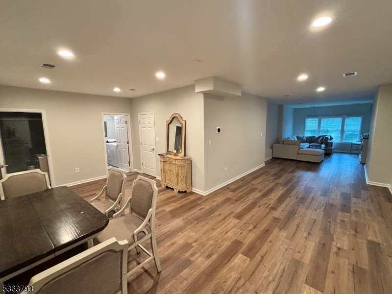 North Haledon Boro, New Jersey, 07508, United States, 4 Bedrooms Bedrooms, ,4 BathroomsBathrooms,Residential,For Sale,1866424